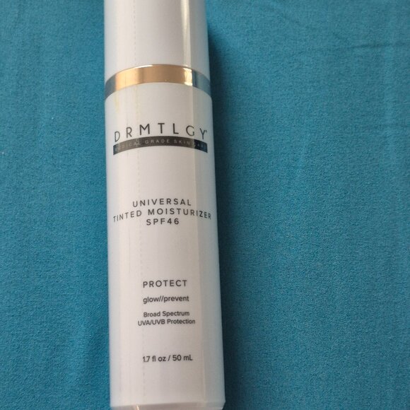 DRMTLGY Universal Tinted Moustorizer SPF46 - Picture 1 of 1